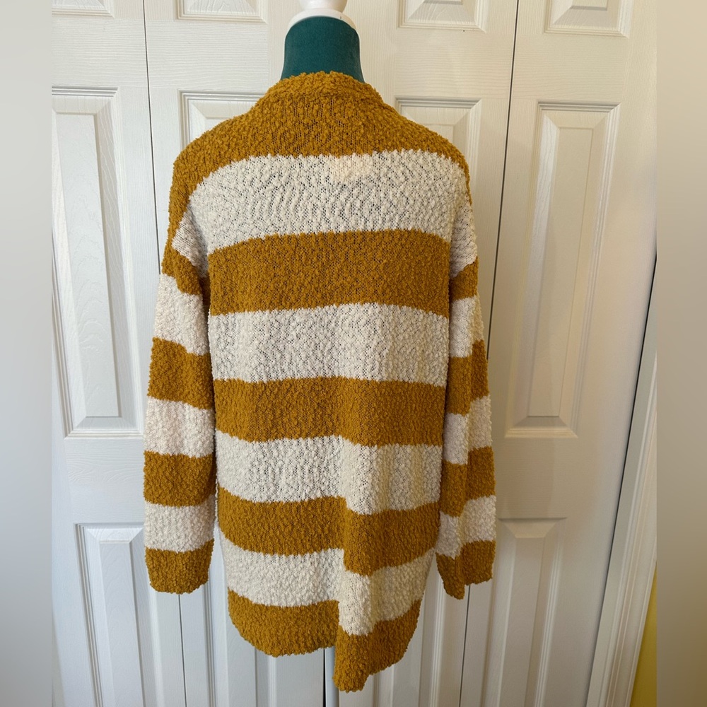 Gold and cream striped cardigan NWT - Picture 4 of 5